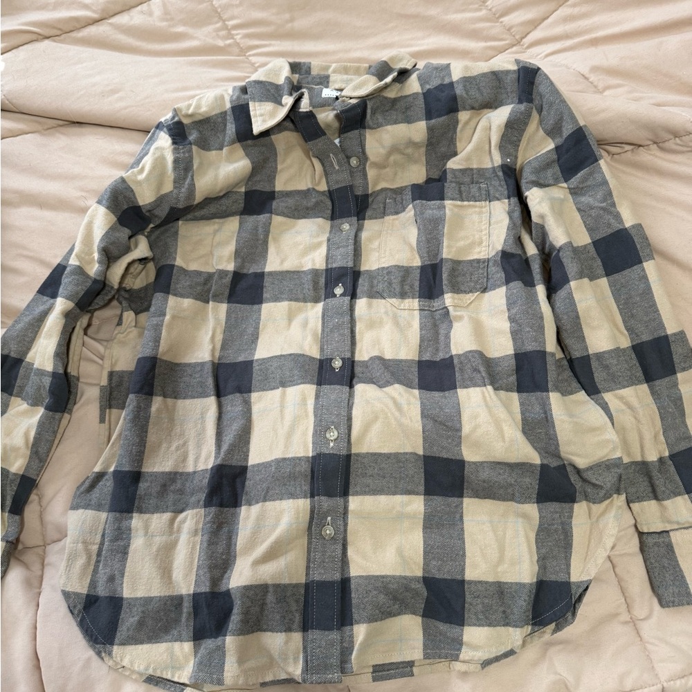 Woman’s Plaid Shirt - Black and Tan